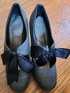 Source Unknown Gray Herringbone Bow High Heels